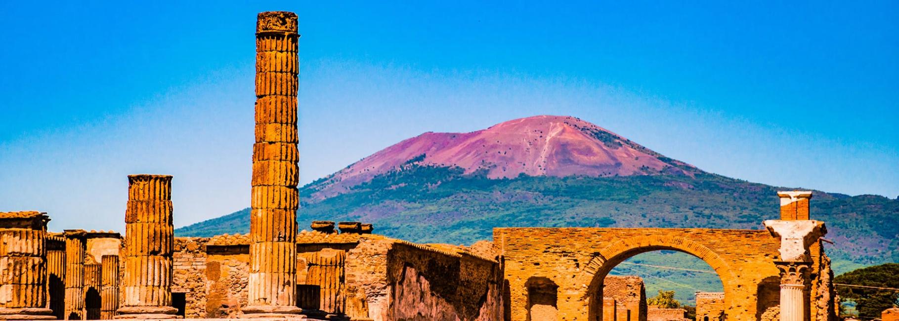 BayOfNaples Class trip header est